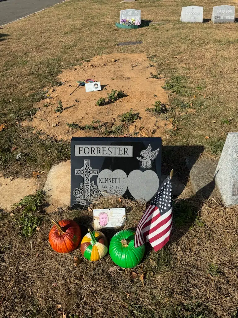 Granite Unique Headstone hand-carved by Unique Memorials in NJ — image 5
